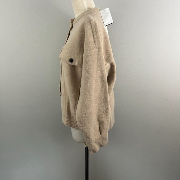 NWT VICI Nude Tan‎ Snap Button Down Jacket (M) - Picture 4 of 8